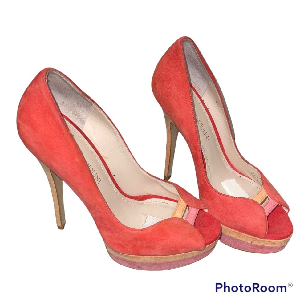 ENZO ANGIOLINI Suede Peep Toe Pumps